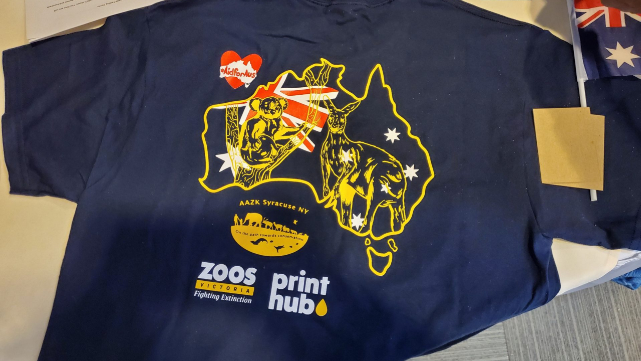 T-shirt with Australia on the back