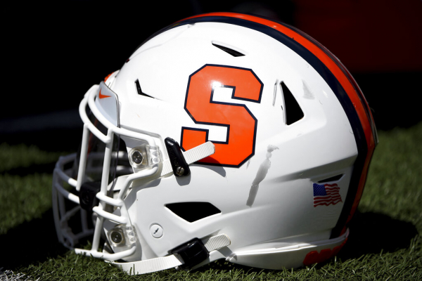 » LaNorris Sellers Commits to Syracuse Football