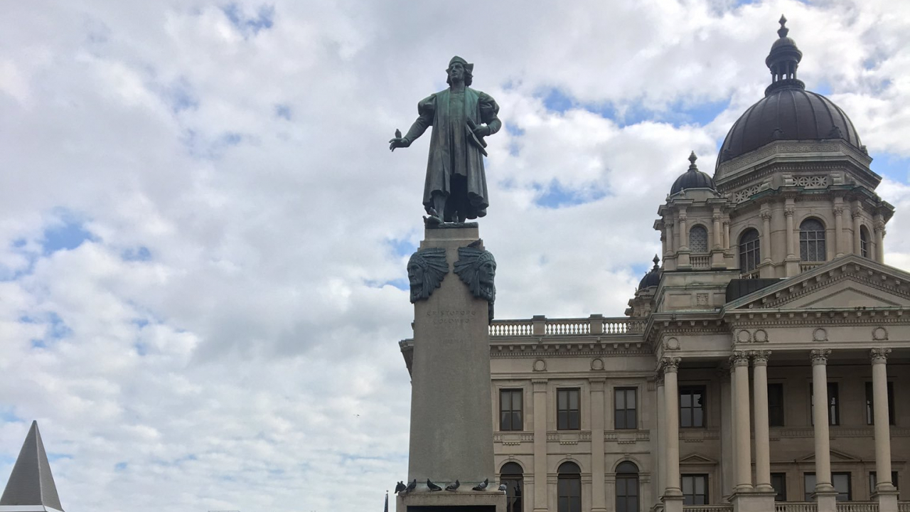 The statue of Christopher Columbus in downtown Syracuse