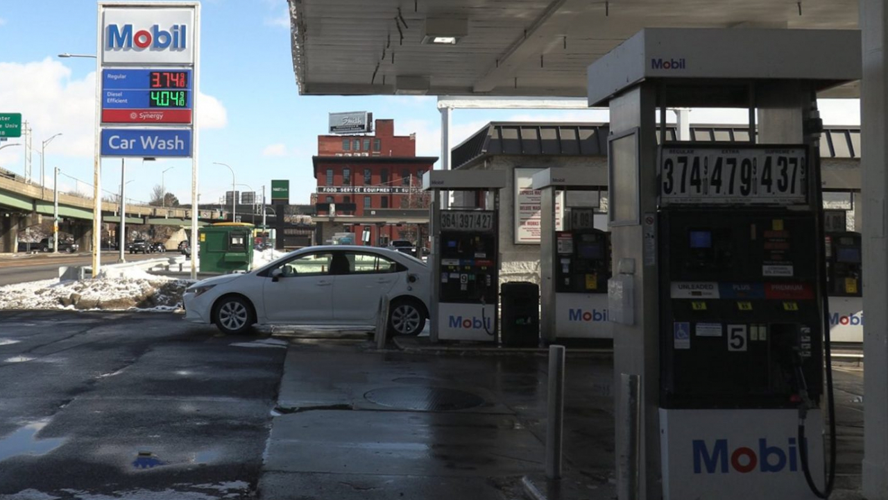 Gas Prices rise in New York with Worst Inflation Mark in 40 Years