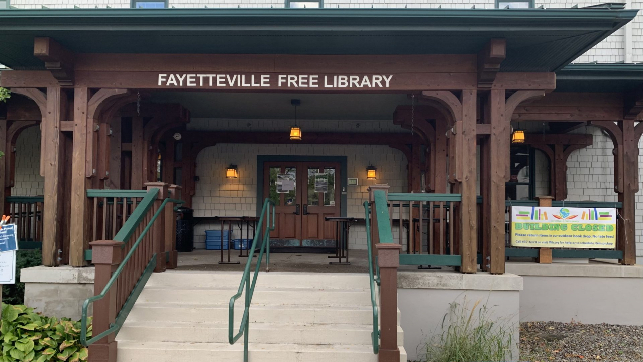 The front entrance of the Fayetteville Free Library