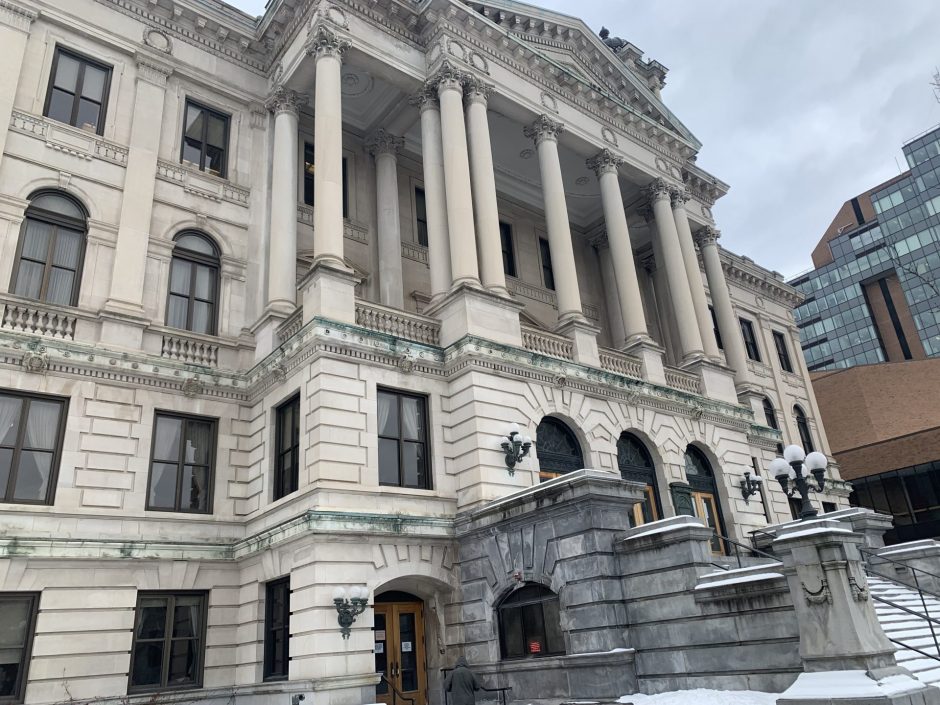 Onondaga County Courthouse amid Judge Miller choosing jury alternates for The Neulander Trial