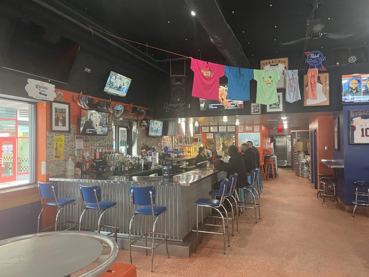 » Syracuse wins “Best Bar Town” in America title