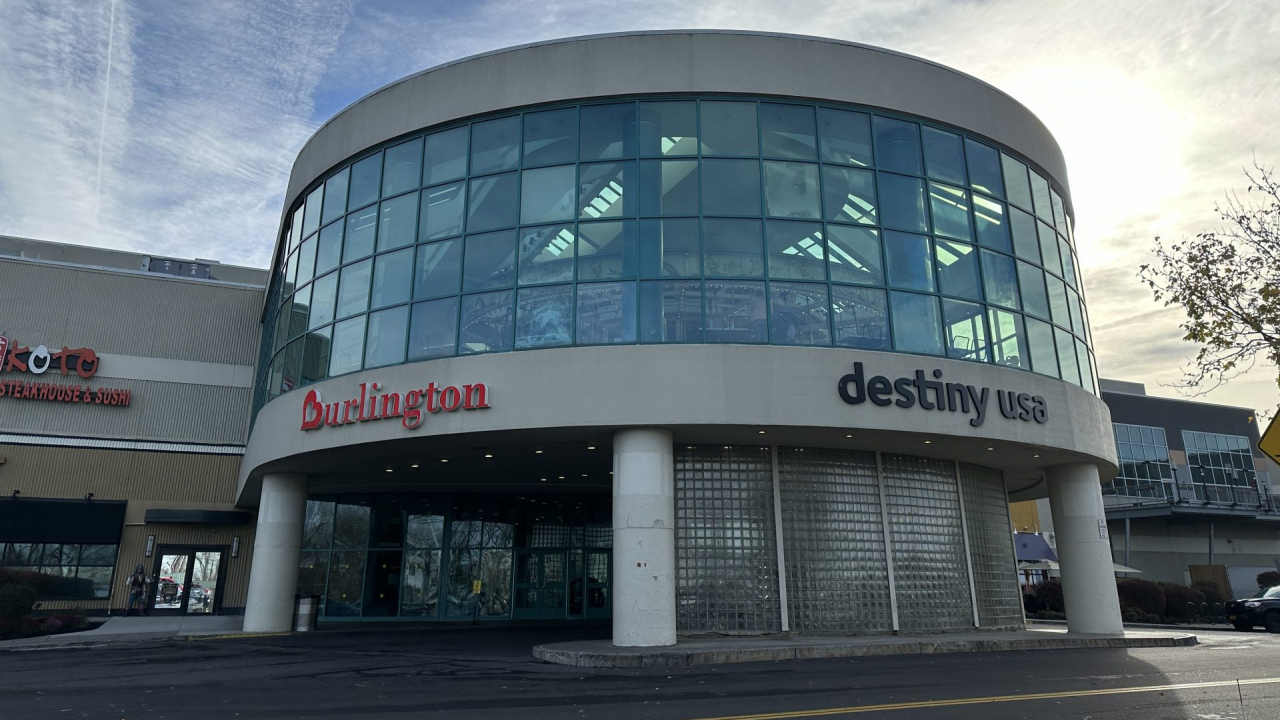 Destiny USA Mall Entrance