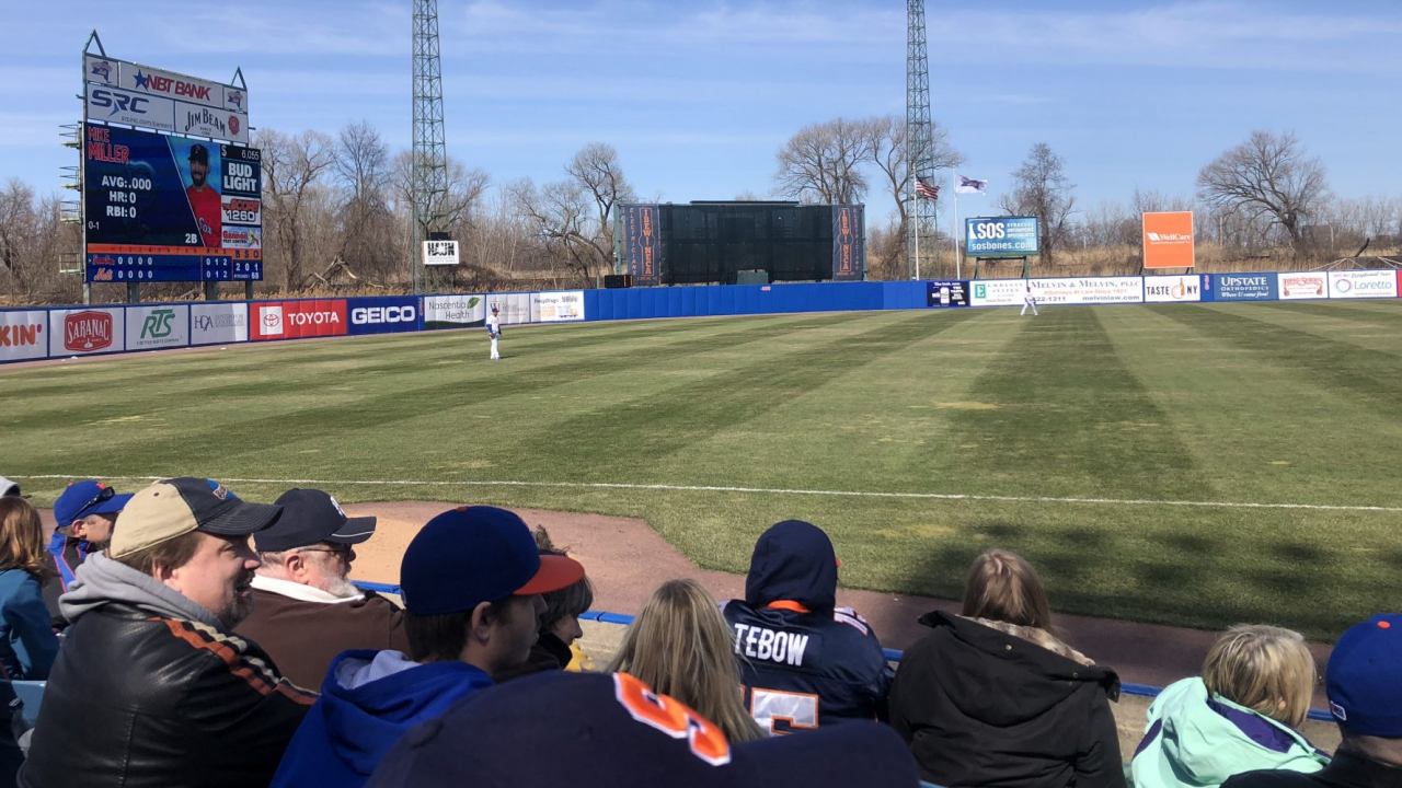 Tim Tebow in left field in Thursday's Syracuse Mets game.
