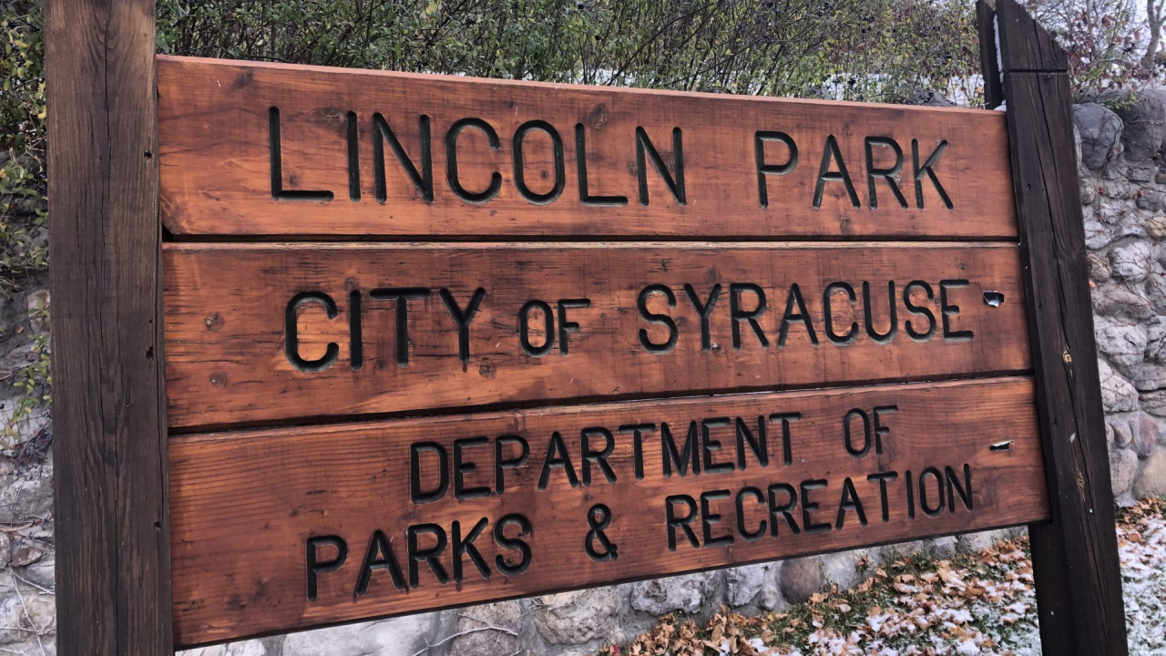 City officials held community meeting with Lincoln Hill residents to improve Lincoln Park.
