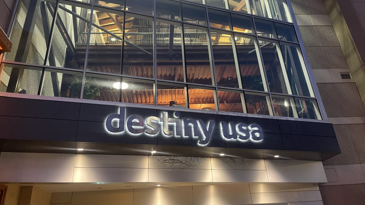An entrance to Destiny Mall in Syracuse, NY where Bash Potato is located.
